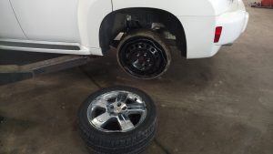 Pothole Damaged Car in Macomb County, MI