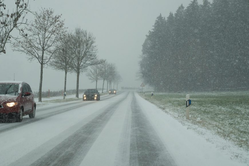 The Pros and Cons of Road Salt – Protecting your car from the salt that protects the roads