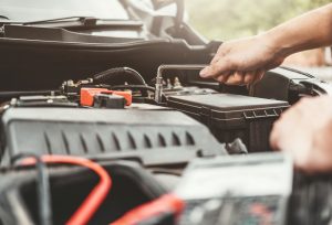 Signs That Say You Need to Replace Your Car Battery